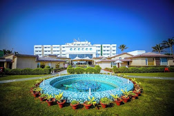 HOTEL HOLIDAY RESORT