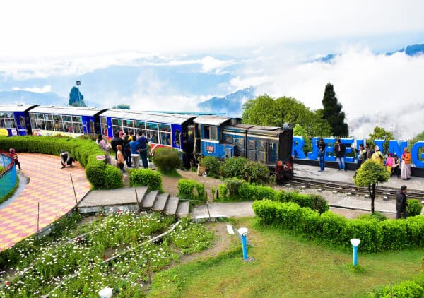 DERJEELING TOUR PACKAGE 3N 4D